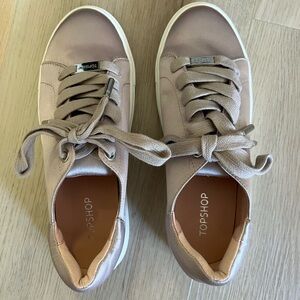 Topshop Sneakers size 5.5